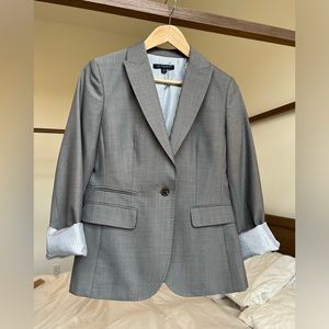 Brooks Brother’s grey wool blazer size 4 EUC